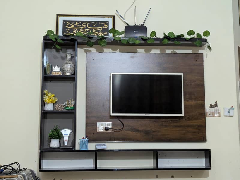 Media Wall 0