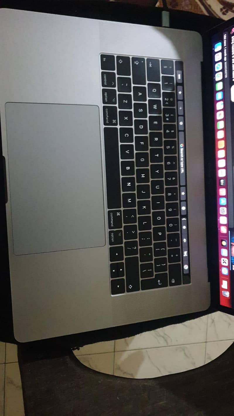 macbook pro 2017 1