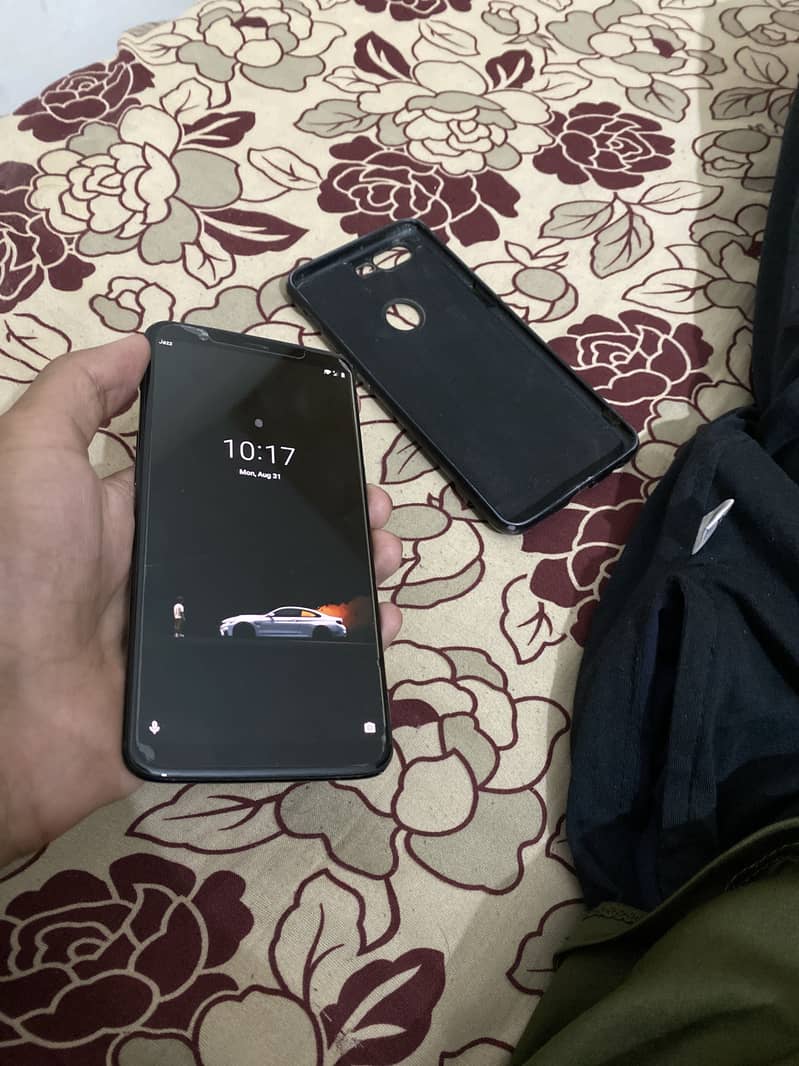 One Plus 5T 2