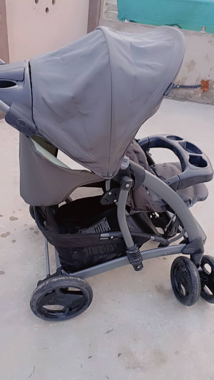 Graco original stroller 2