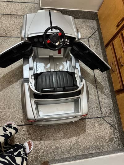 Bettery car for kids