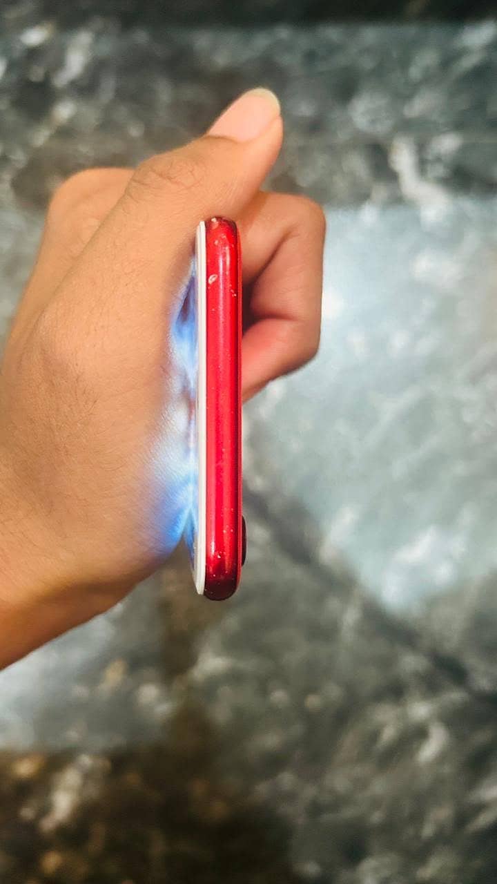 Apple iPhone 7 4