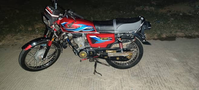 Honda CG 125 2024/ Urgent Sale/ brand new bike