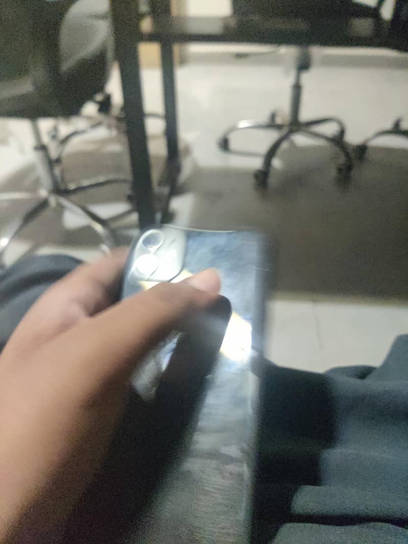 Apple iPhone 11 6