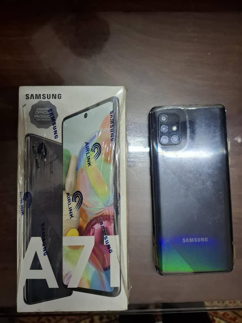 Samsung Galaxy A71 0