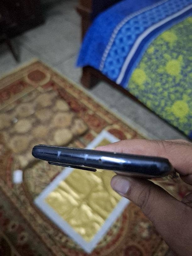 Samsung Galaxy A71 3