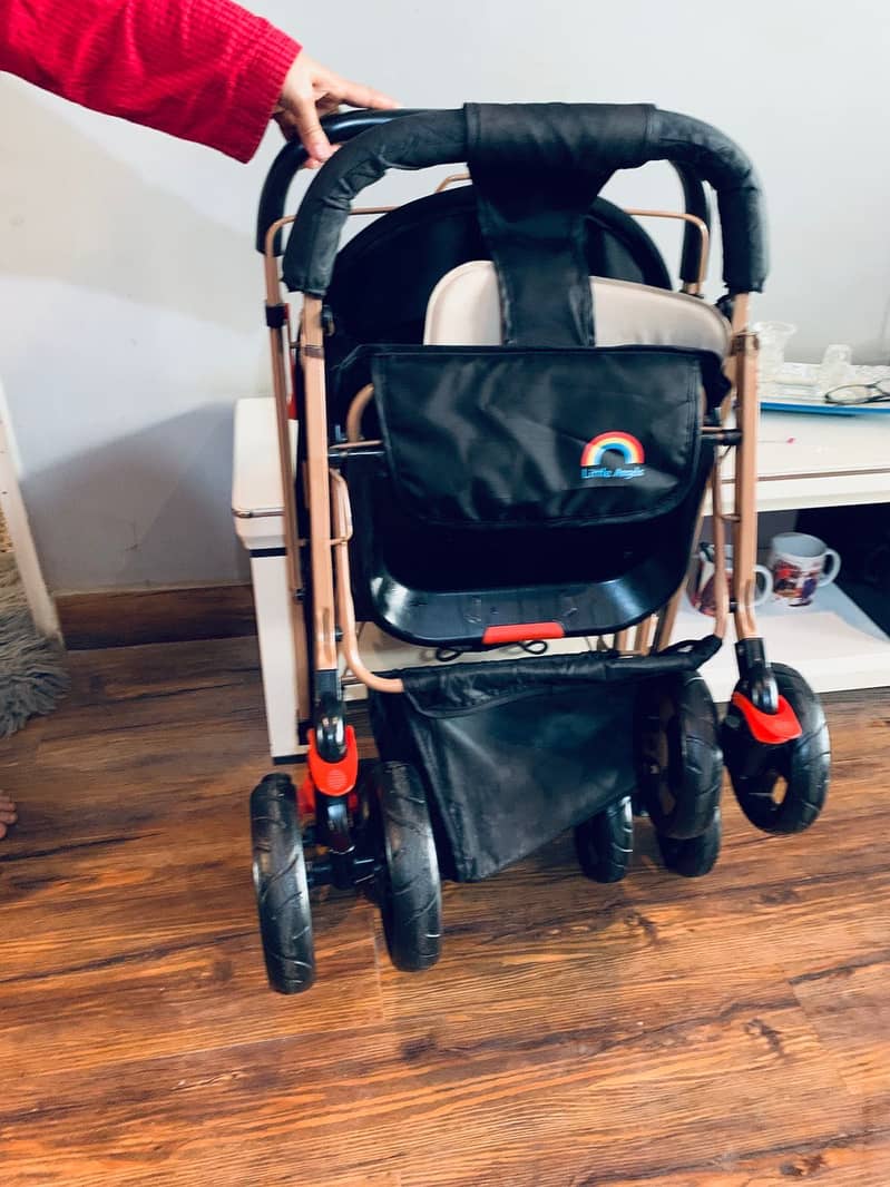 Imported pram/stroller excellent condition 11