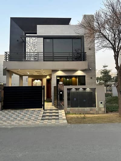 5 Marla House for Rent | Modern Family Living | Block D, DHA 9 Town