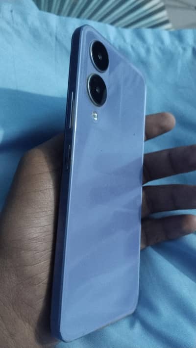 Vivo Y17