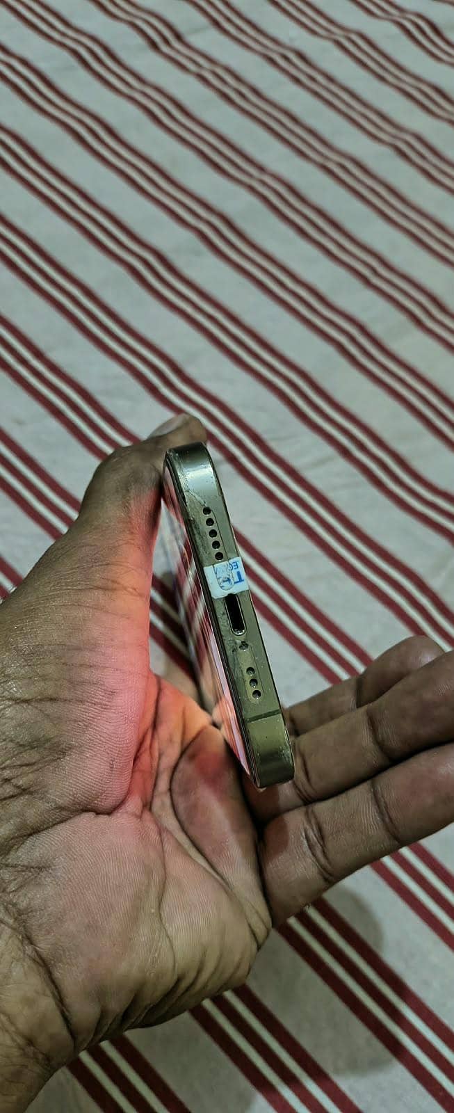 Apple iPhone 14 Pro 4
