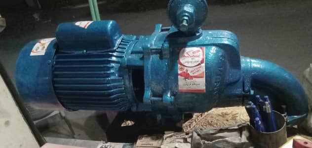 double compeller pump