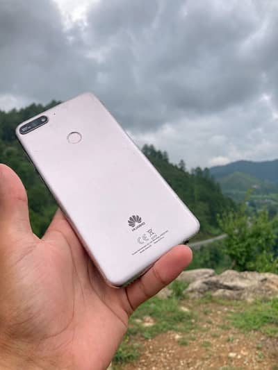 Huawei Y7 Prime