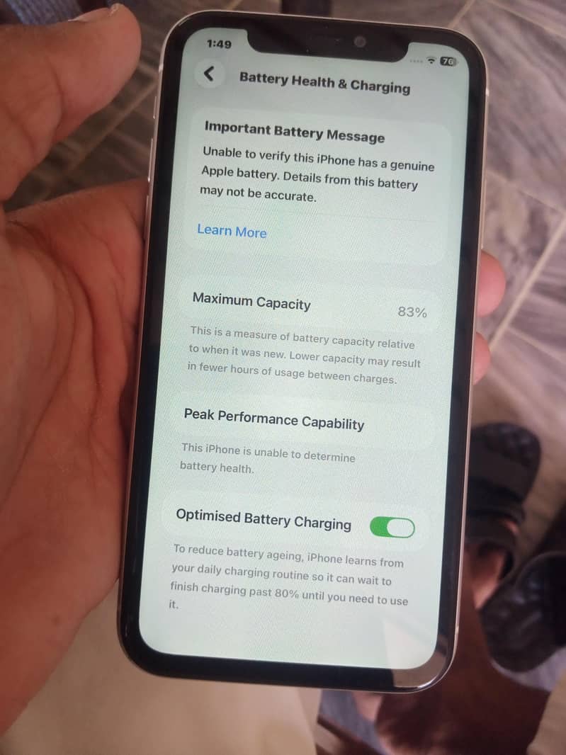 Apple iPhone 11 4