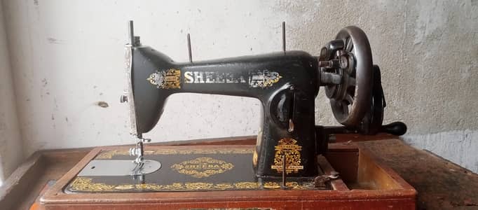 SHEEBA SEWING MACHINE GOOD CONDITION BEST QUALITY FOR SALE