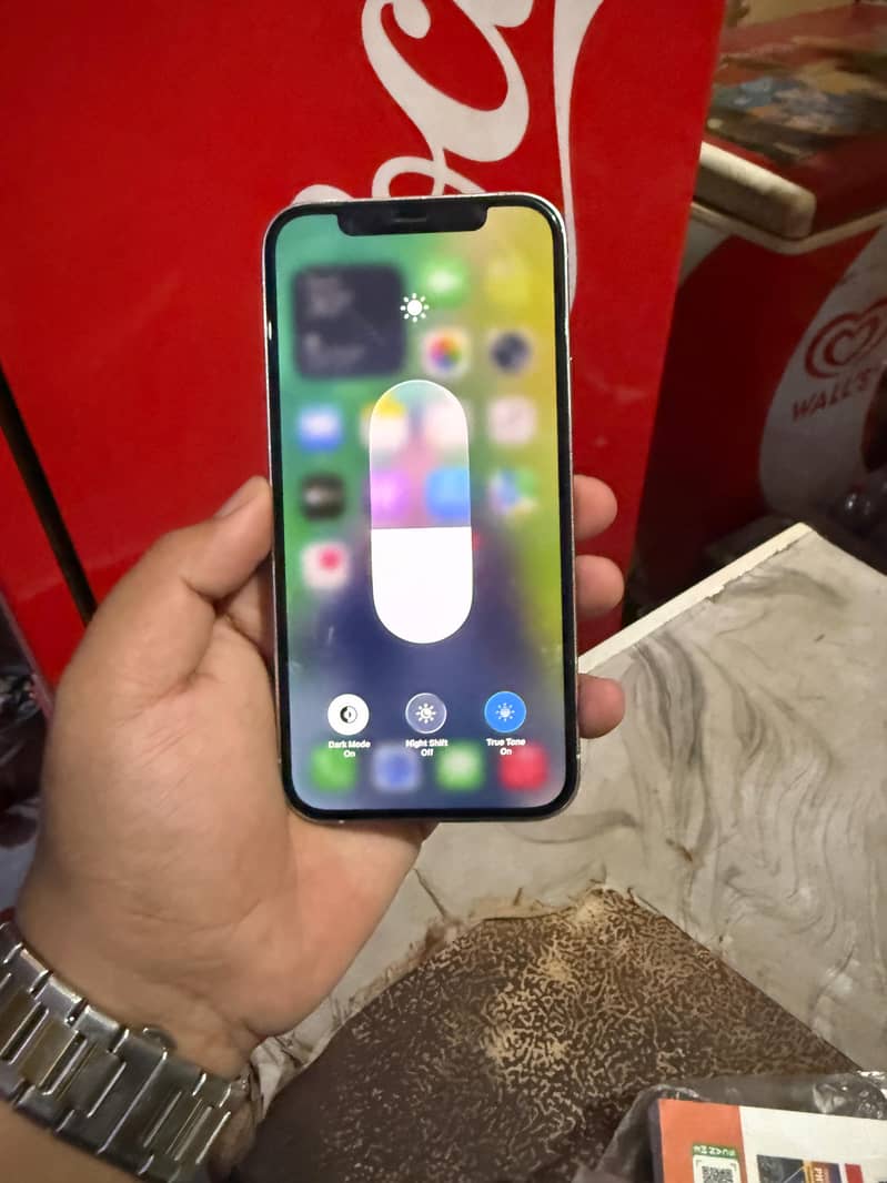 Apple iPhone 12 Pro 4