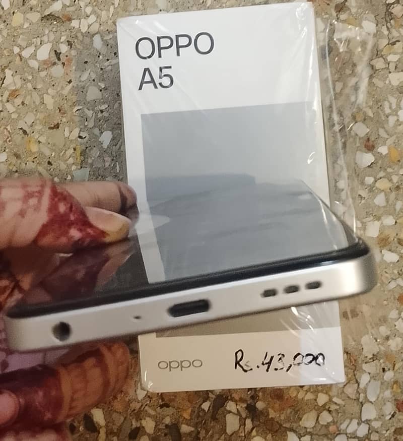 OPPO A5 1