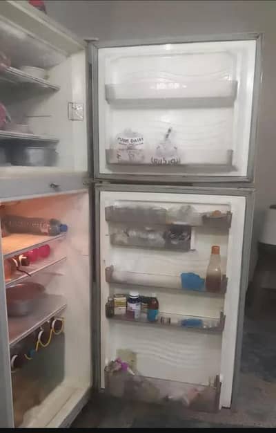 Dawlance refrigerator