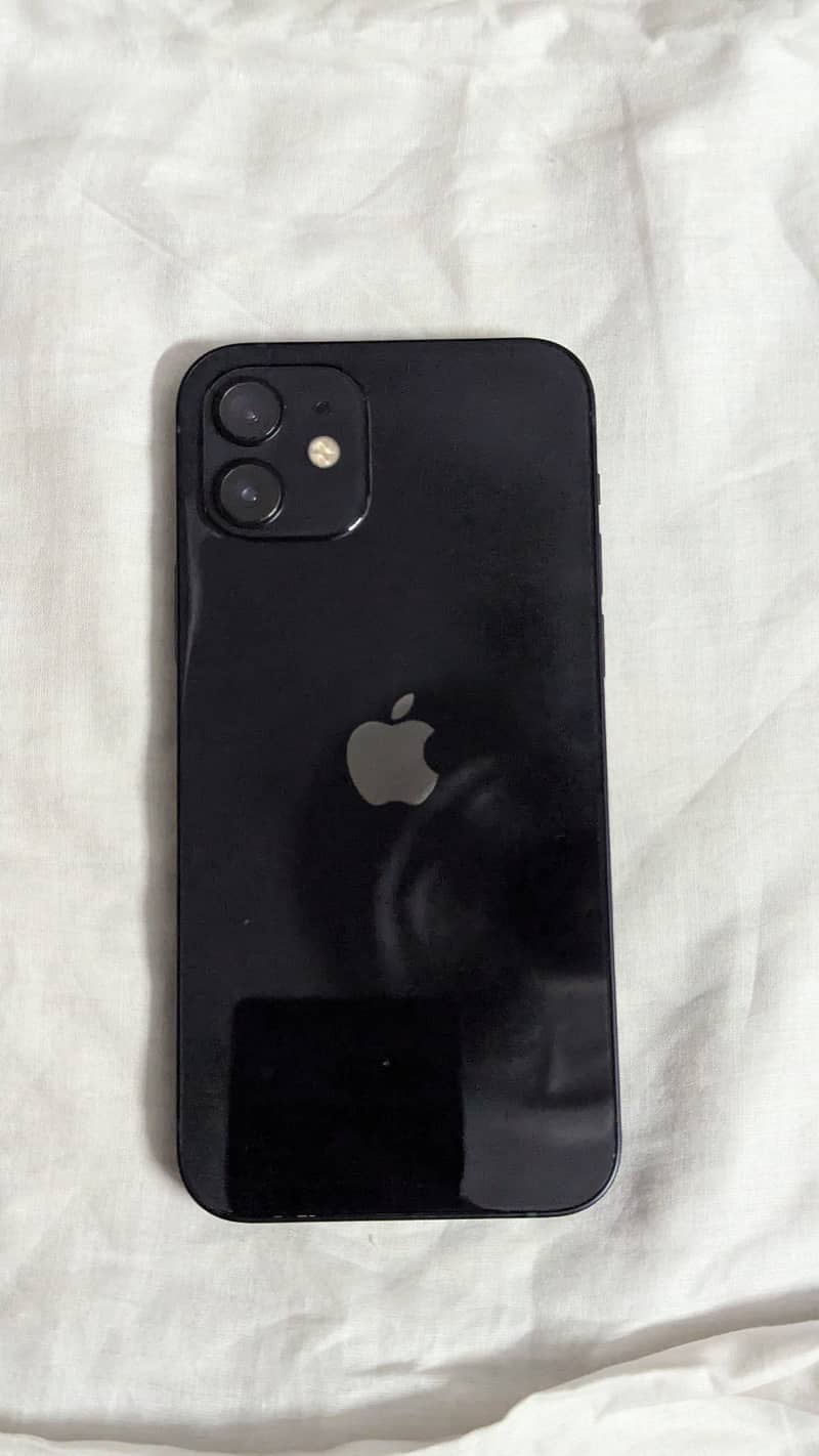 Apple iPhone 12 3