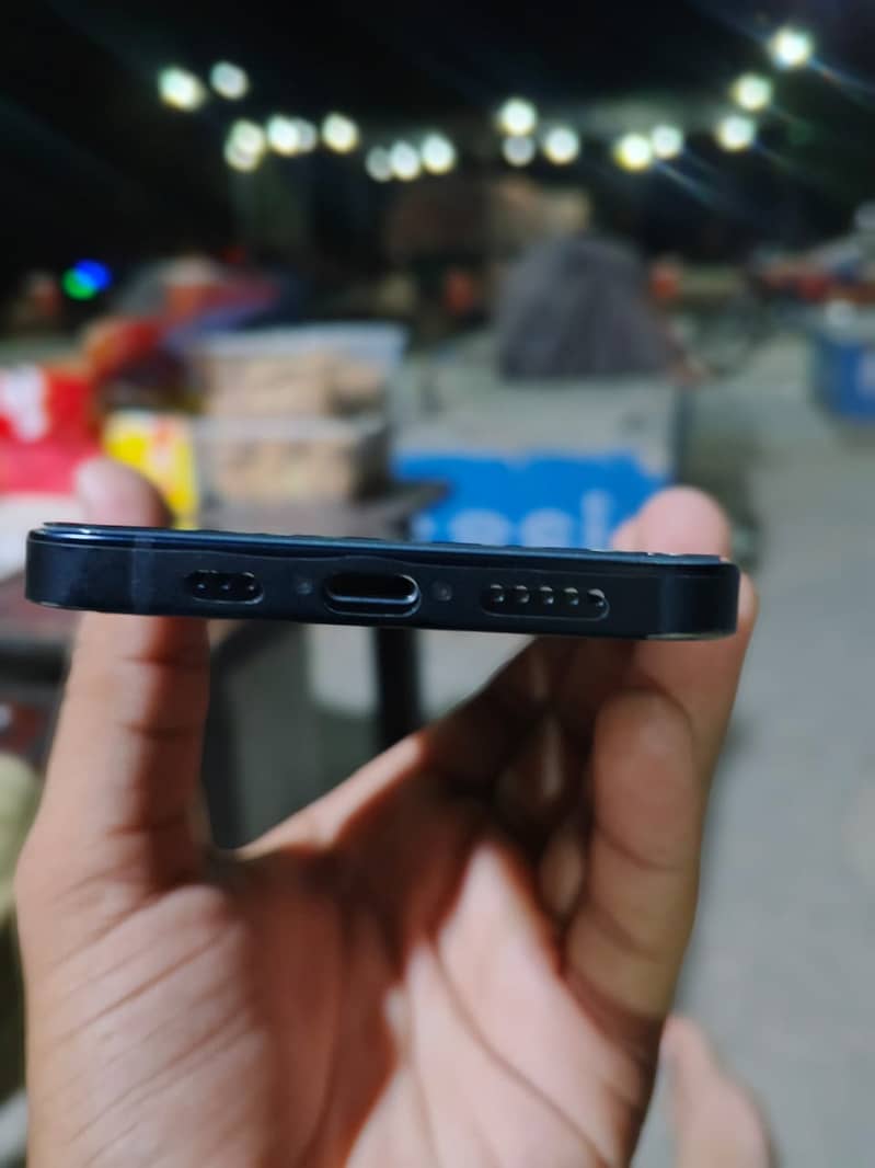 Apple iPhone 12 2