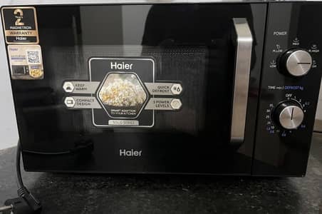 Microwave Oven for Sale – Excellent Condition,Defrost capacity,