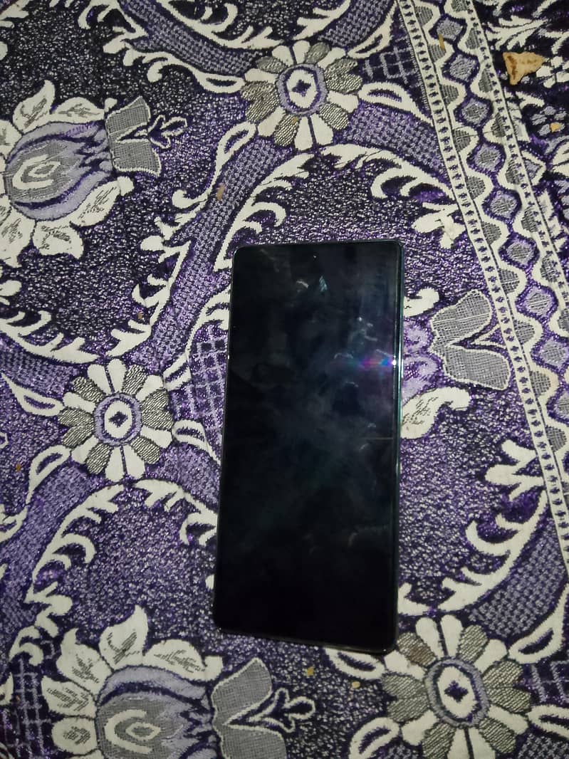 Tecno CAMON 40 0