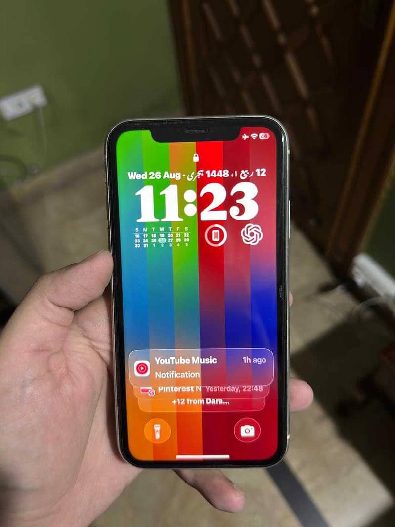 Apple iPhone 11 0