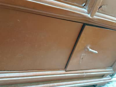 3 DOORS IRON ALMARI