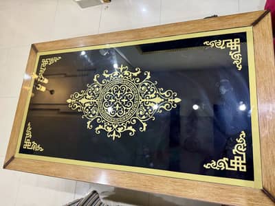 Table in brand new condition glass frame in versace style