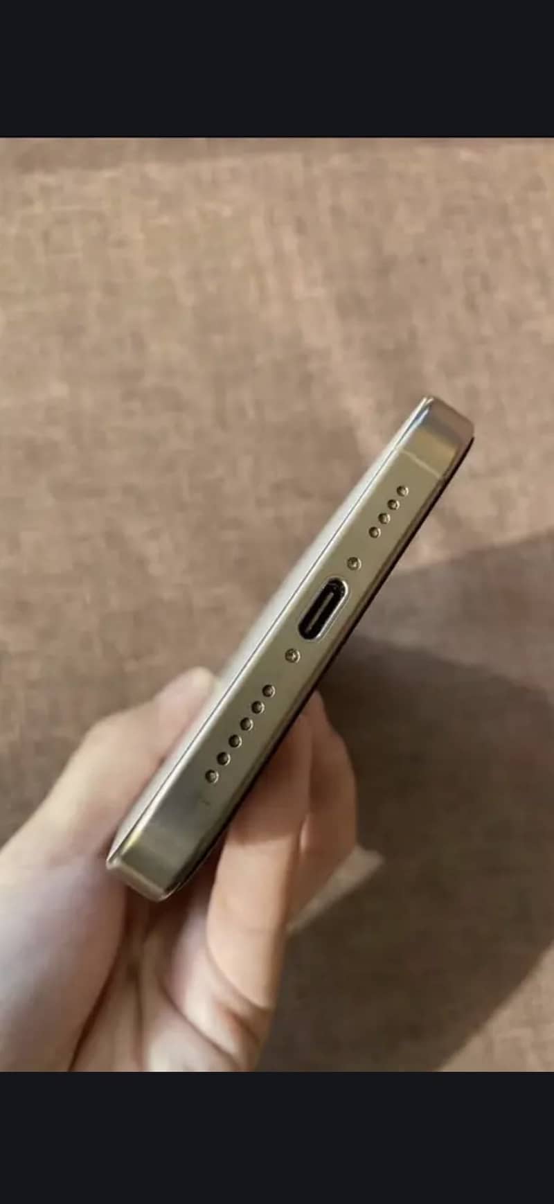 Apple iPhone 16 Pro Max 1