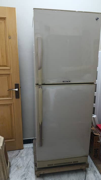 Used Refrigerator for sale- Excellent condition2