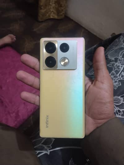 Infinix note 40 pro