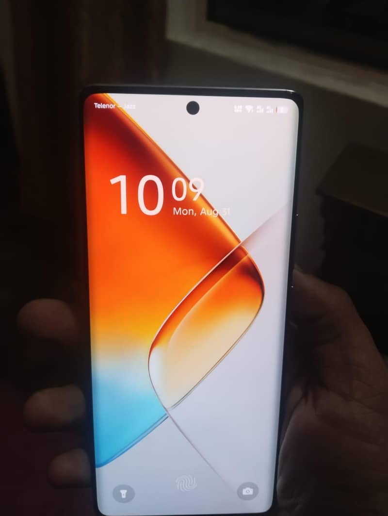 Infinix note 40 pro 3