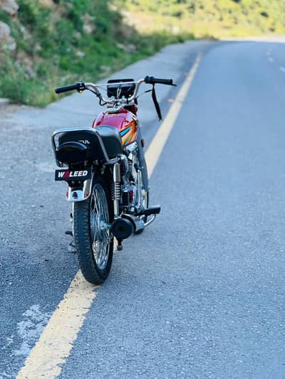 125 2026 model Islamabad number first onwer