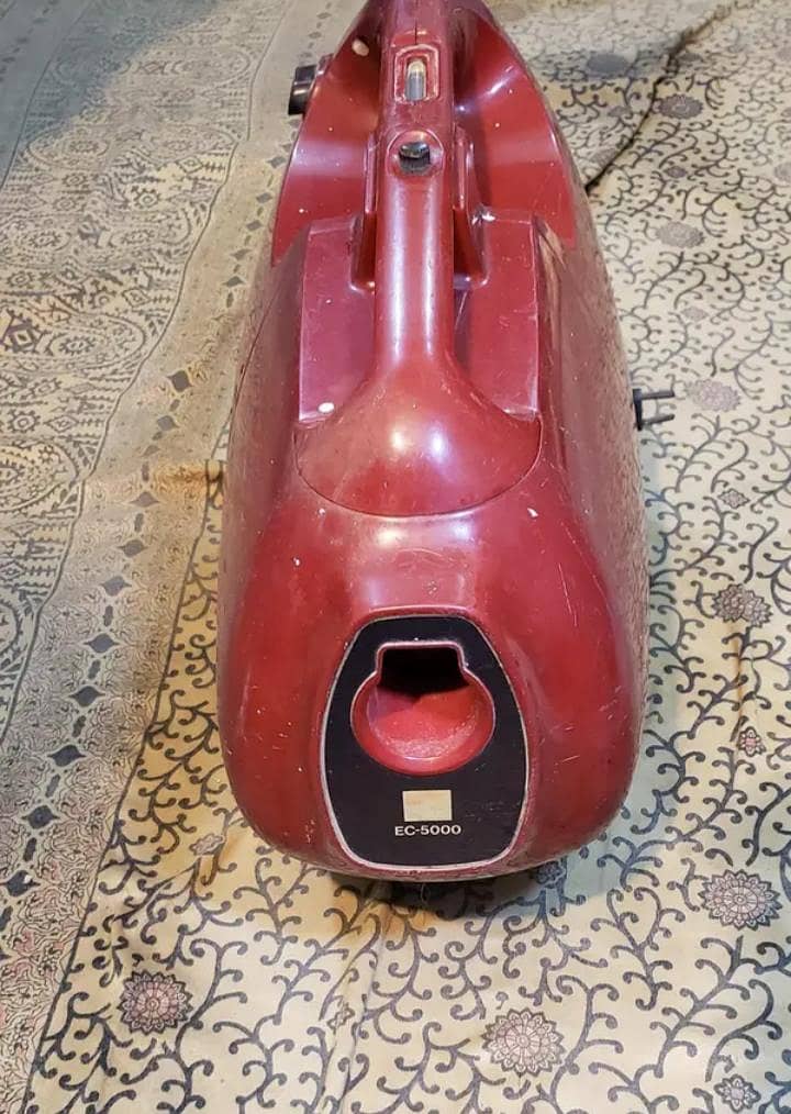 Vacuum Cleaner 1