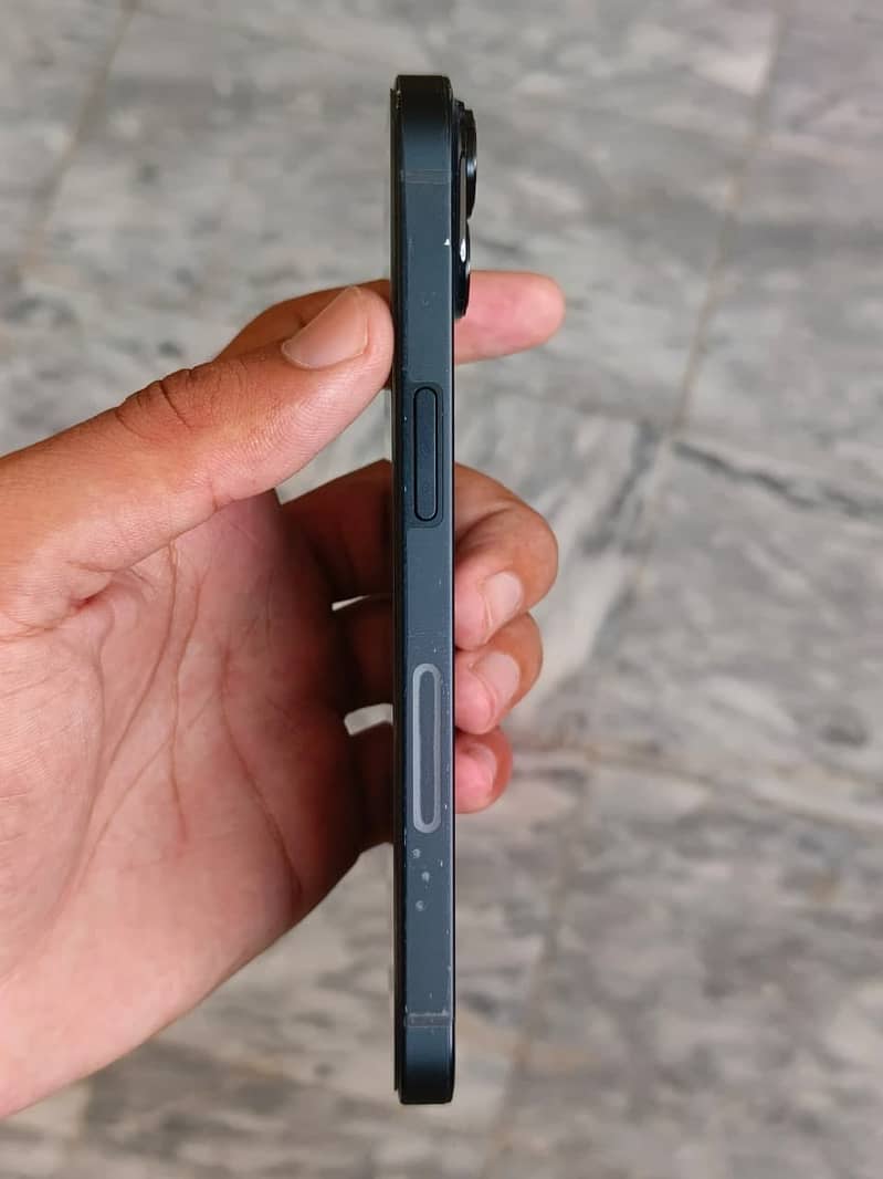 Apple iPhone 14 6
