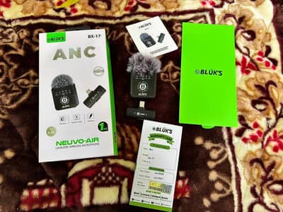 BLUK'S BX17 WIRELESS MIC