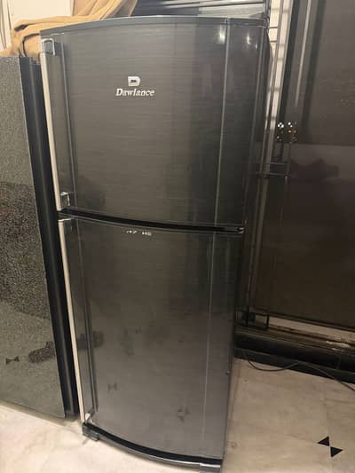 Dawlance refrigerator fridge