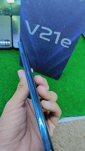 vivo V21e 8GB ram 128GB memory 0326/6773/255