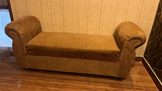 2 seater sethi
