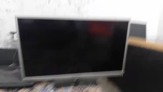 Non-Smart LED 32 inches