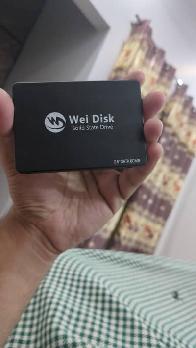 256 gb ssd health 94 present price slitley negotiable