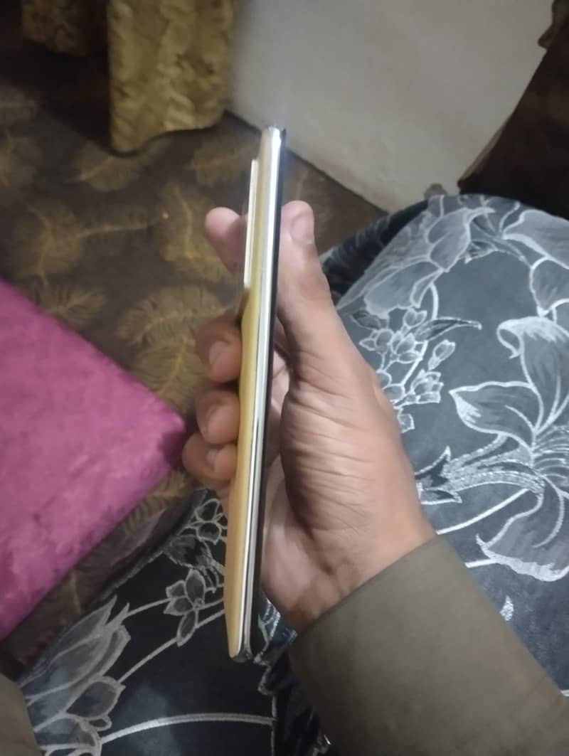 Infinix Note 40 Pro Plus 2