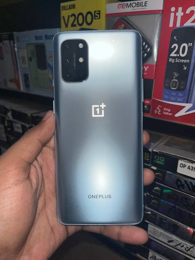 OnePlus 8t 1