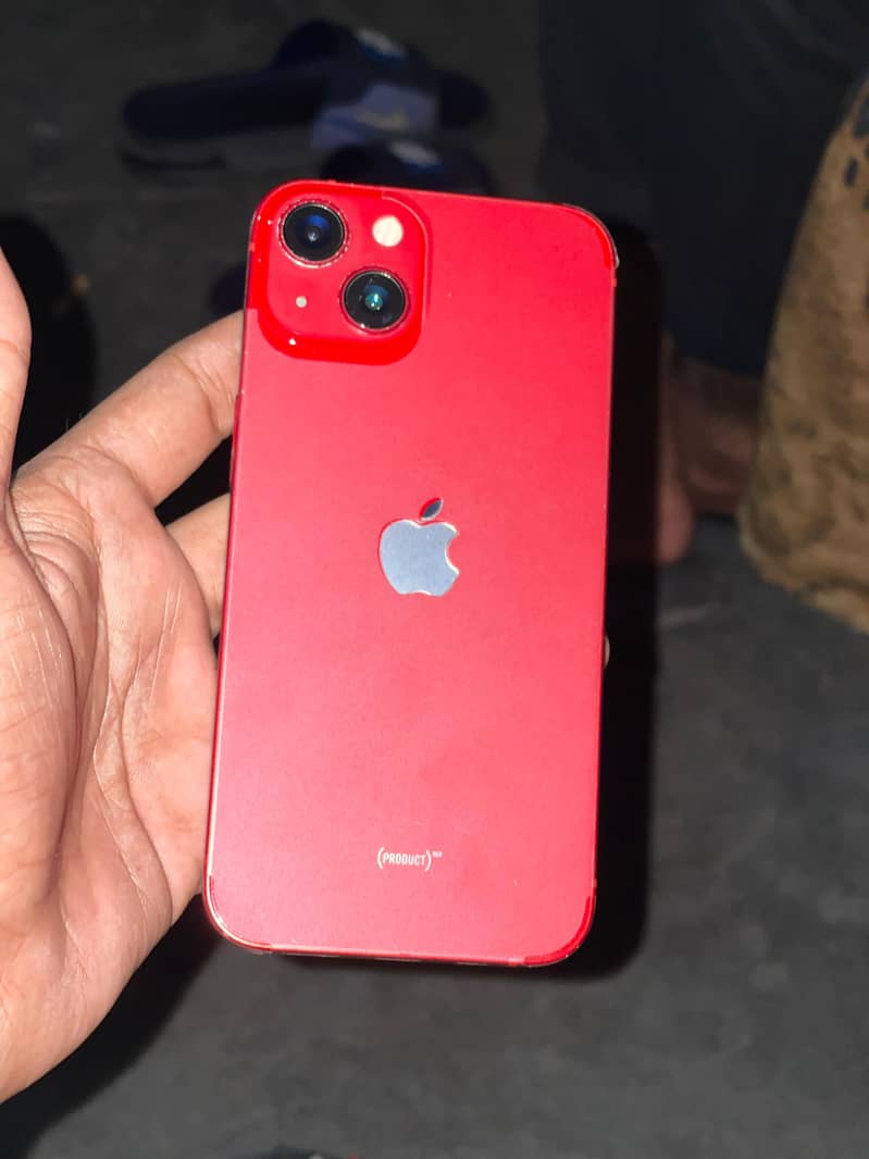 Apple iPhone 13 0