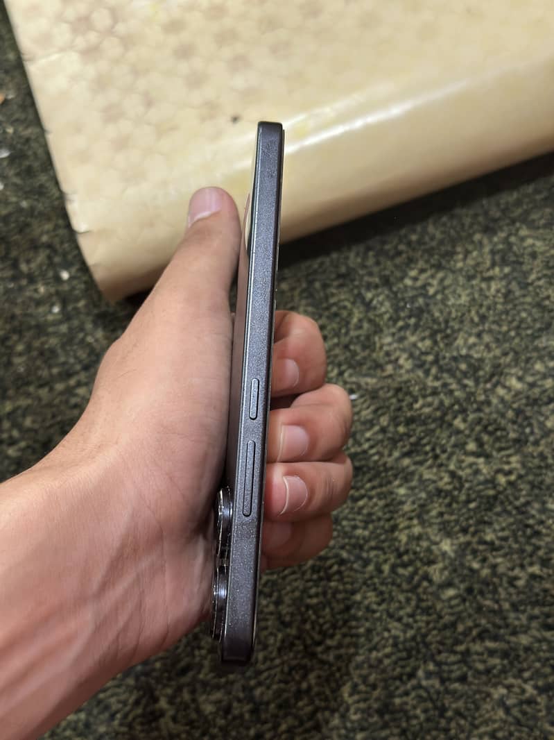 Xiaomi Redmi Note 13 1