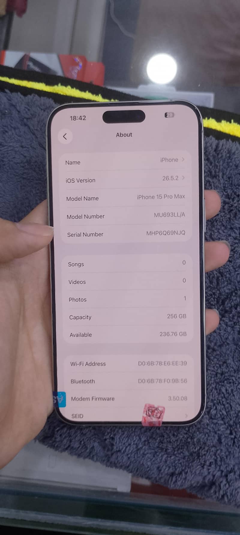 Apple iPhone 15 Pro Max 1