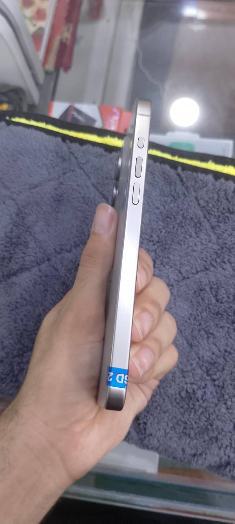 Apple iPhone 15 Pro Max 3