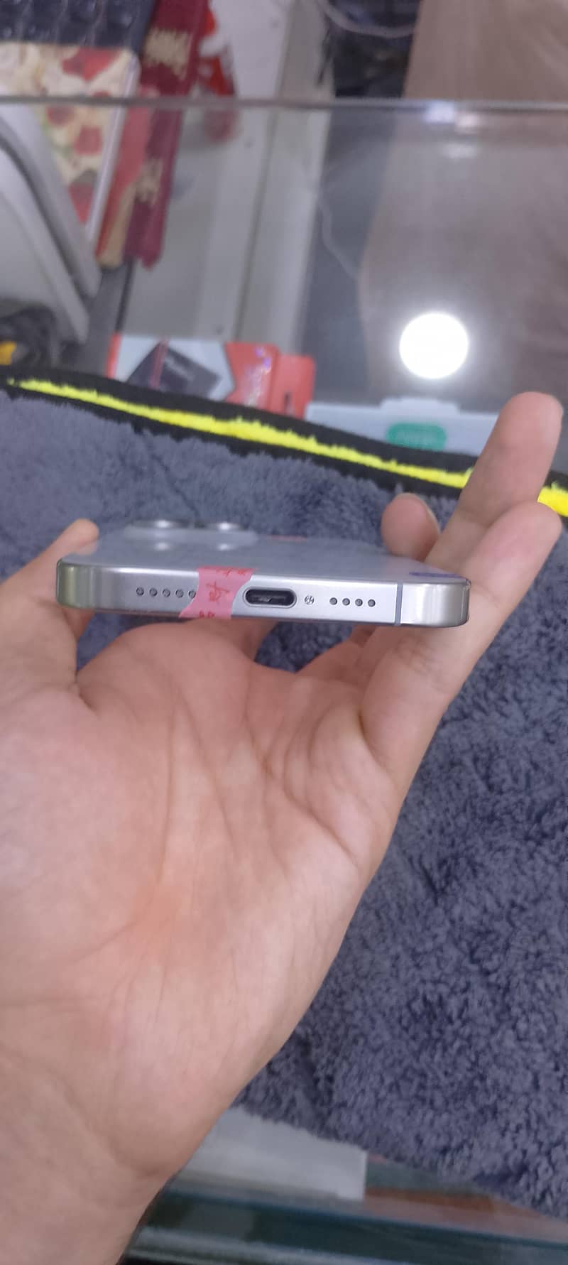 Apple iPhone 15 Pro Max 5