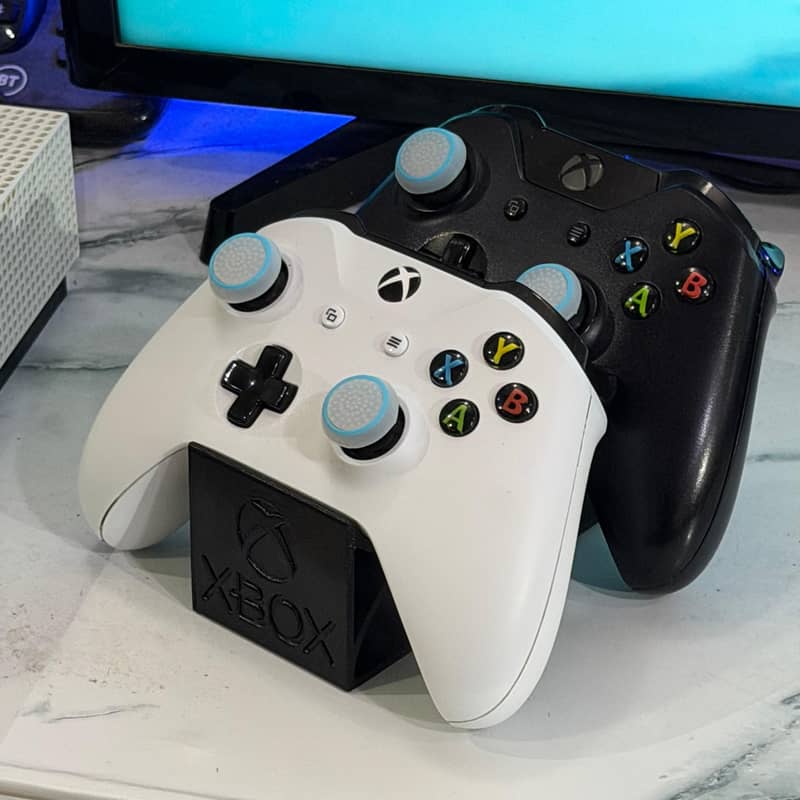 Xbox Remote Controller Holder (Black/White) 3