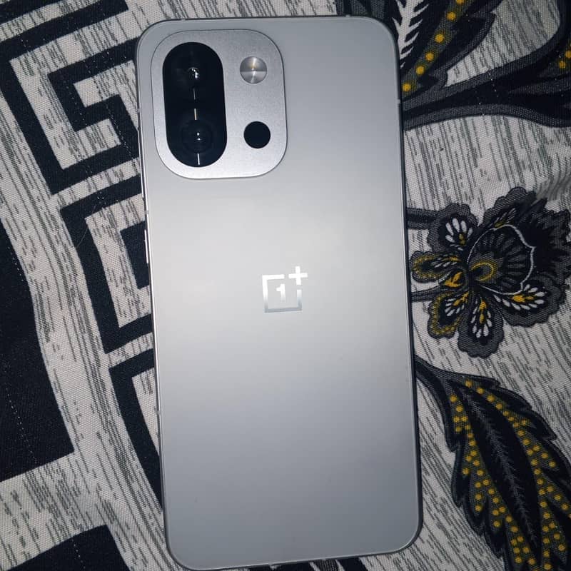 One Plus 13T 0